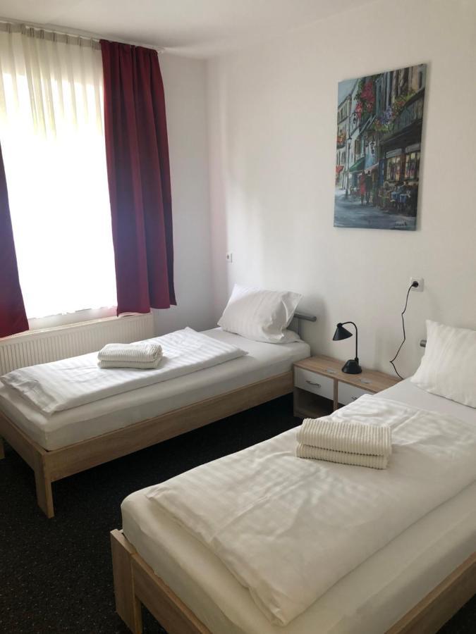 Gaestezimmer Siminciuc Hotel Aachen Bagian luar foto